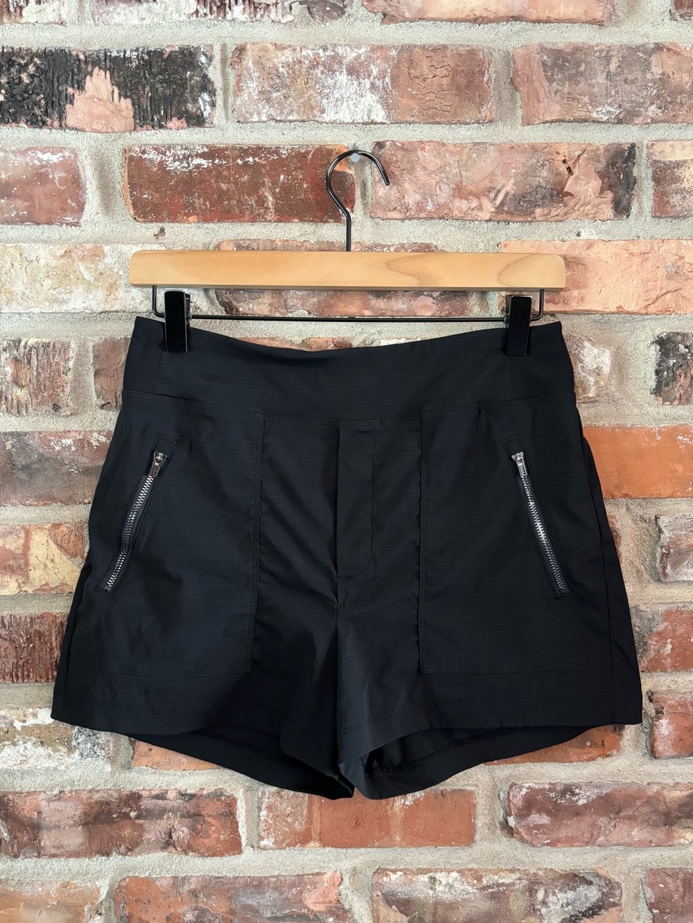 Athleta Black Trekkie North Shorts, 4